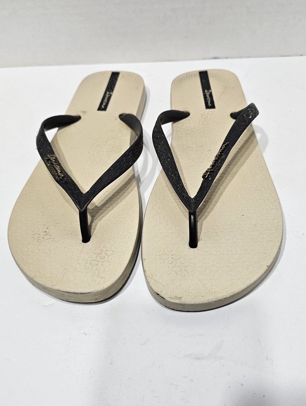 Ipanema Women's Sz 11 Flip Flops